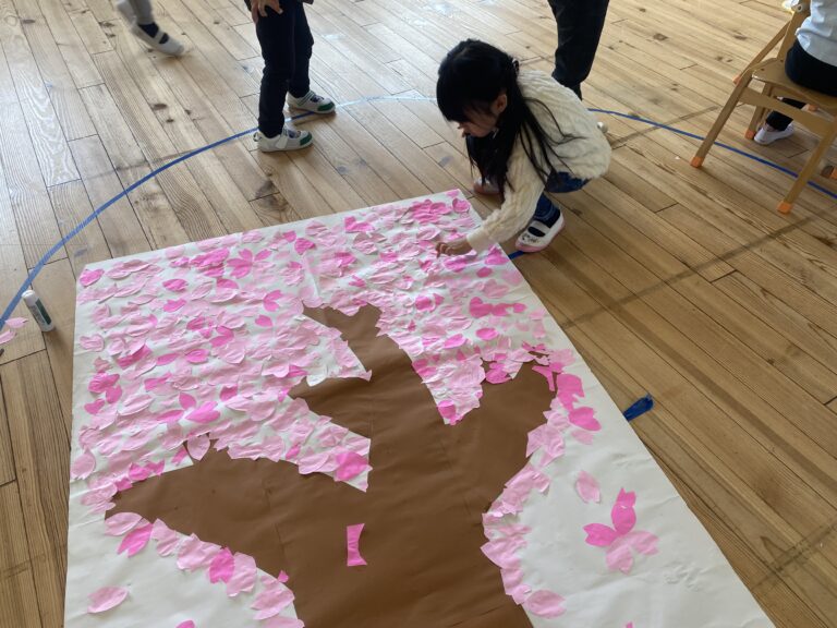 そら組＆くじら組　みんなのさくらの木🌸