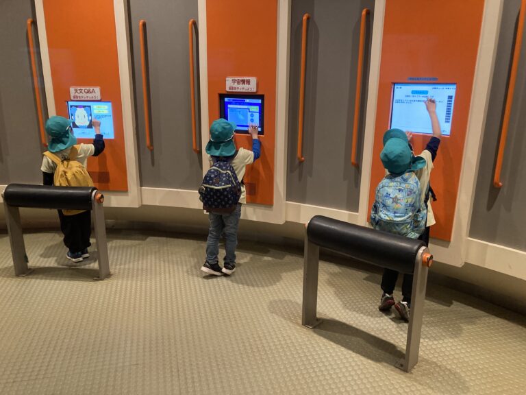 くじら組　５歳児交流🔭