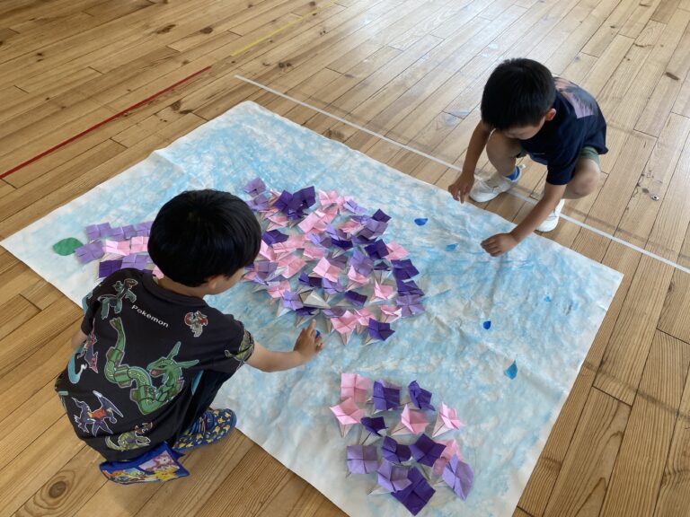 そら組・くじら組（4・5歳児）　梅雨の製作☔️