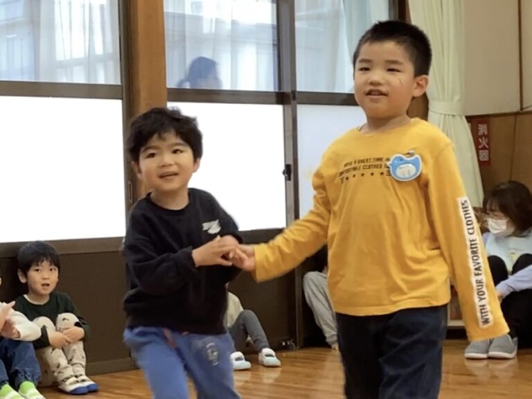 雨の日も…☺️（あおくじらチーム）