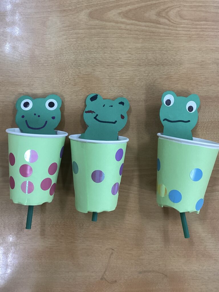 楽器を作ったよ🐸（しろくじらチーム）