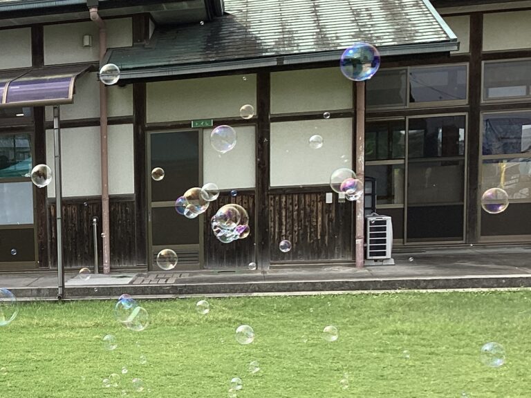 クリームみたいだね（しろくじらチーム）