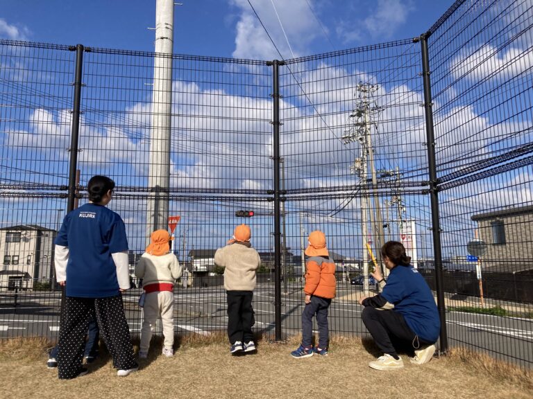 歩いて防災公園に行って来たよ！！（年長児チーム）