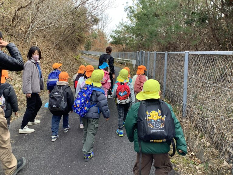 登った先には…⛰️（年長児）