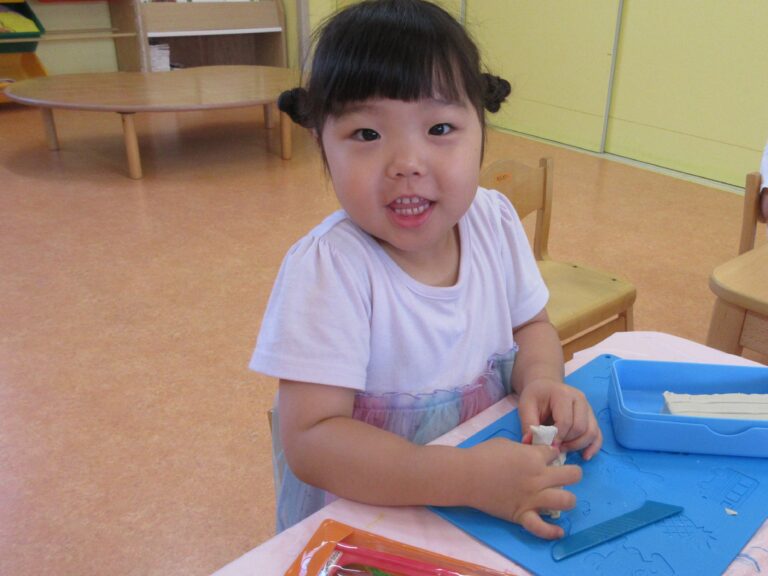 なに作ろうかな～❓(３歳児)