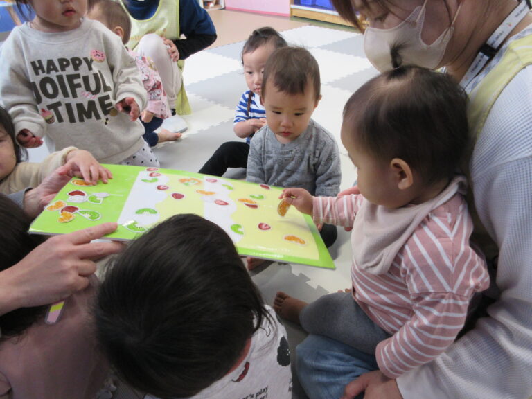はじめまして🌷(０歳児)