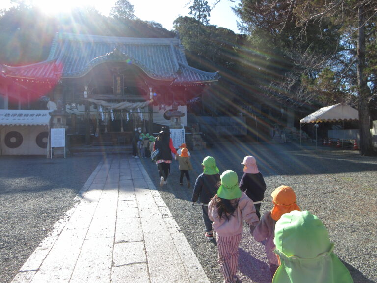 神社に行ったよ⛩(３.４.５歳児)