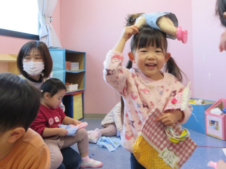 お世話、大好き💗(２歳児)