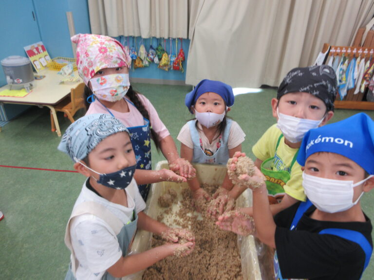 味噌づくり体験🥣(5歳児)