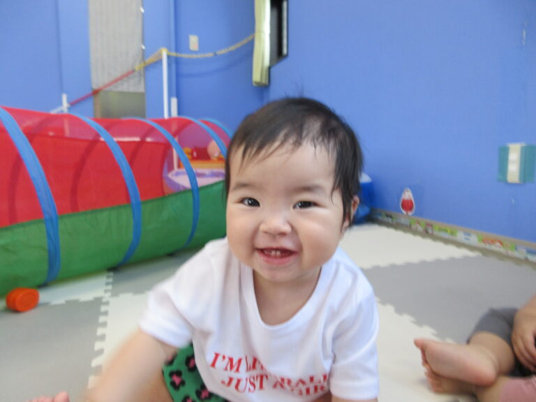 はじめまして！よろしくね🥰(0歳児)