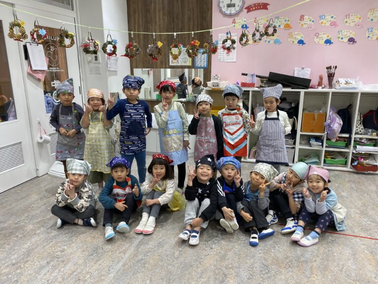 揃った材料でクッキング！くじらチーム！