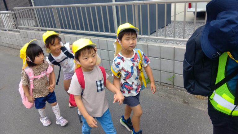 5歳児「野菜の苗を買いに行ったよ！」