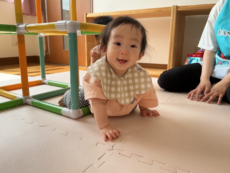 0歳児うみチーム「ばぁ～！」