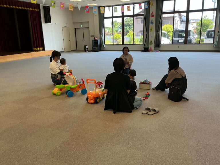 にこにこくじら「ようこそ、北里くじらこども園へ」