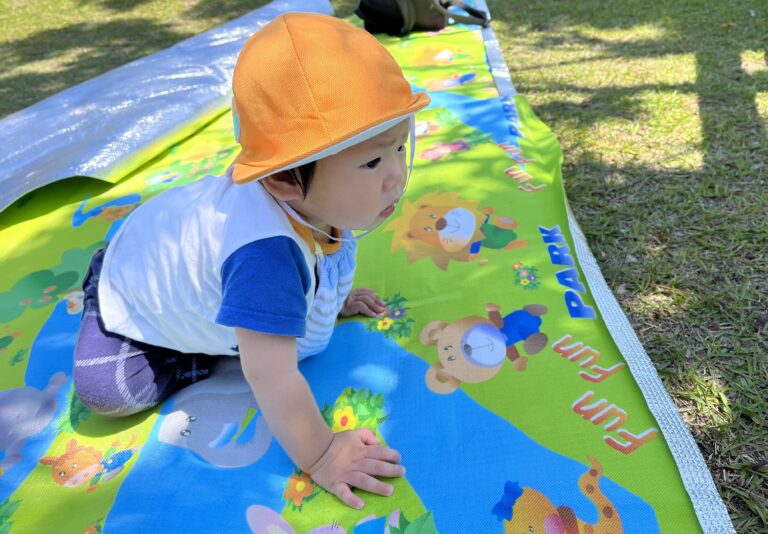 保護中: お散歩に出かけました🌞(0歳児🦦)