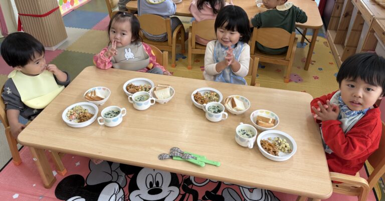 保護中: たくさん遊んで、たくさん食べたよ🩷