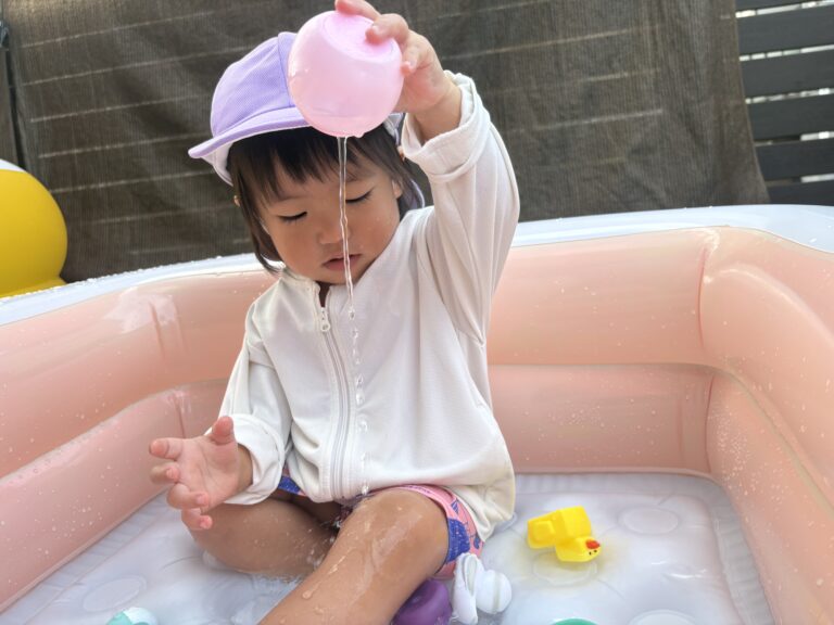 保護中: プール遊び大好き🩷(0歳児🦦)