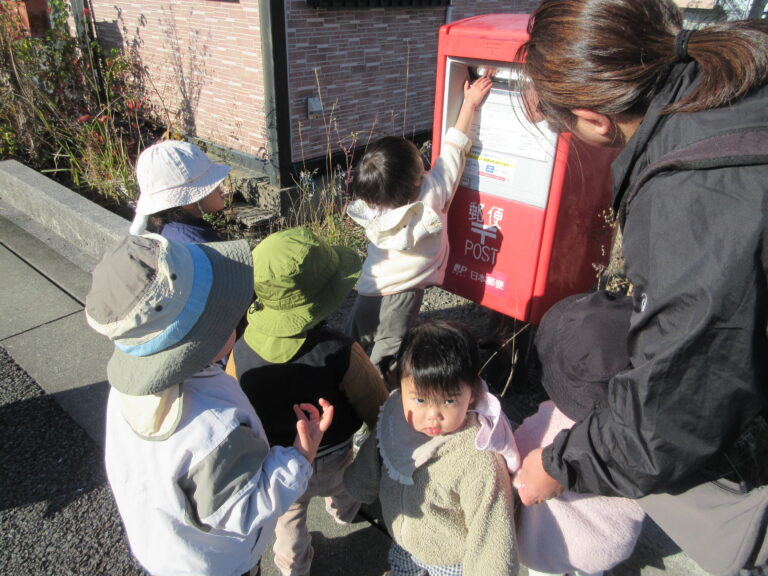 🎍年賀状投函してきたよ～🎍
