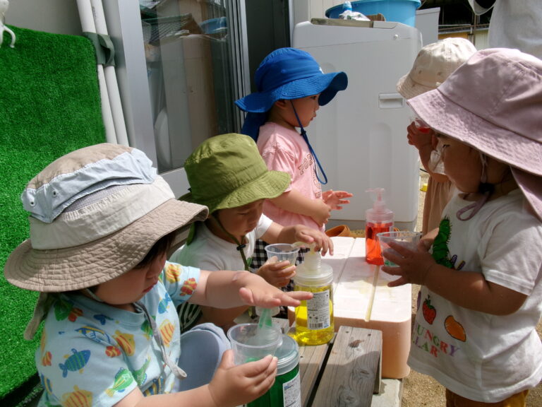 ジュース屋さんごっこ🍹