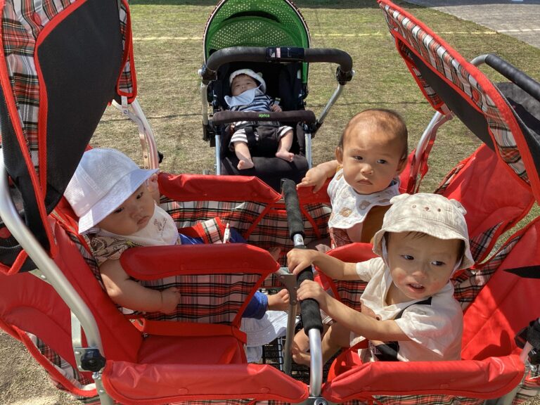 0歳児 うみチーム 「お友だちが増えたよ!」