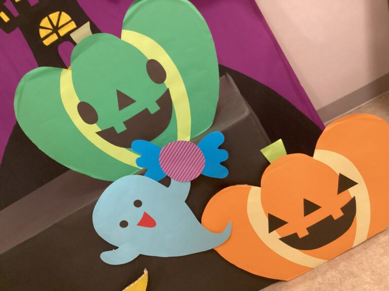 ０歳児　うみチーム　１０月といえば・・・