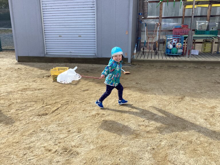 1.2歳児　「た～こた～こあが～れ!!」