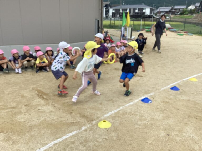 4・5歳児　「リレーって楽しいね！！」