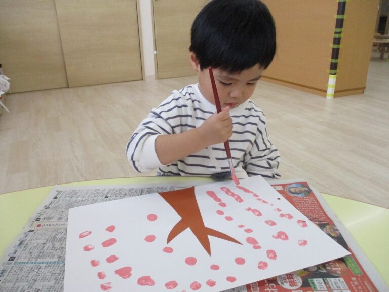 きりん組　３月の制作🌸