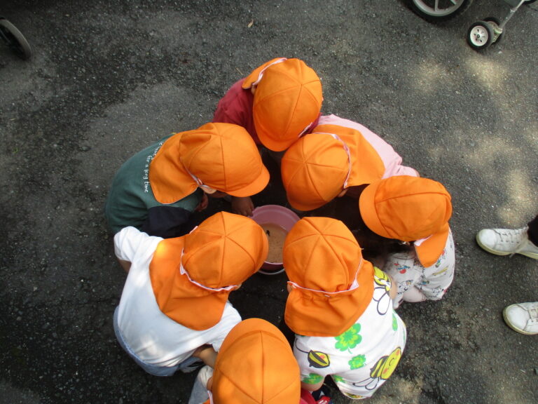 お散歩楽しいな♪