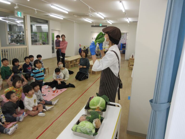2,3歳が食育をしました