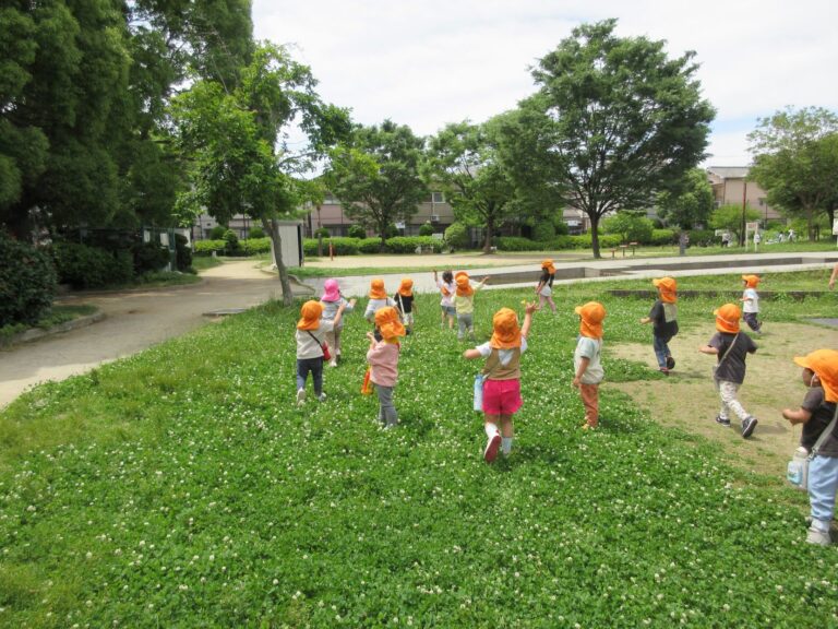 美園公園で遊びました（にじ組）