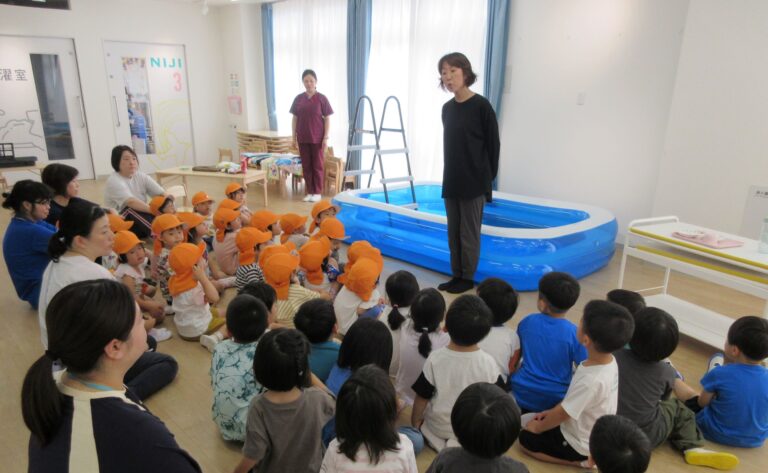 プール開きをしました。