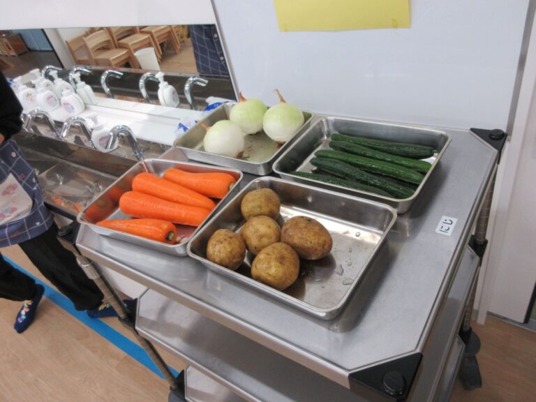 野菜をあらったよ！（あめ組）