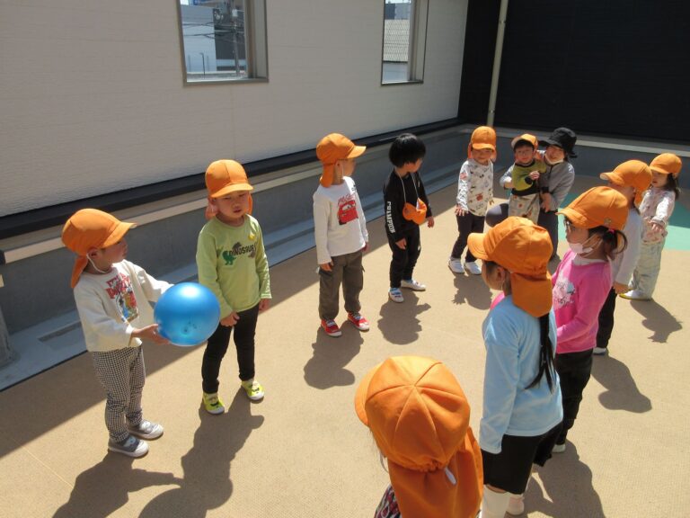 みんなでパス！（４歳　そら組）