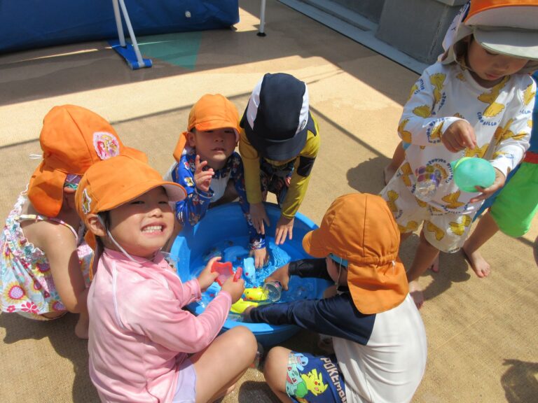 水遊びスタート(4歳　そら組）