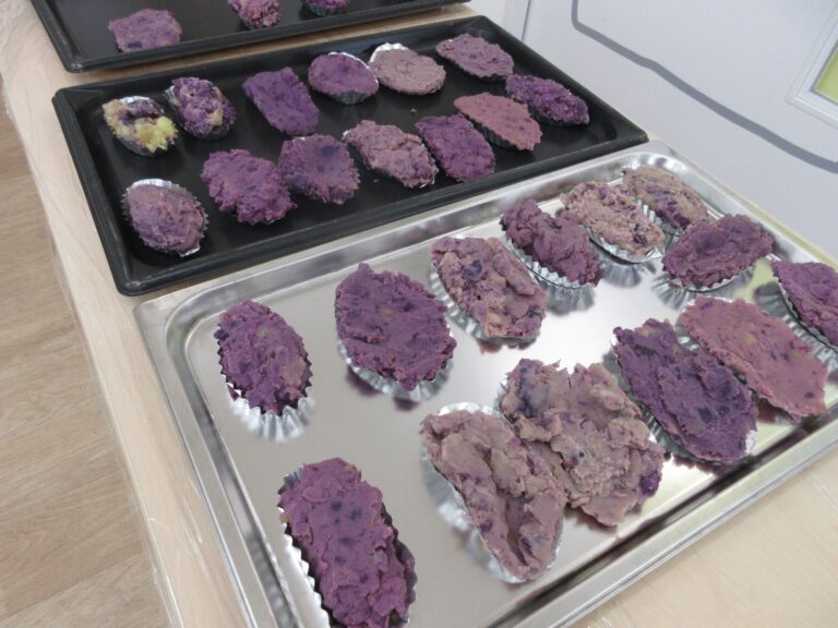 おいしかったね(*'▽')スイートポテト!(3歳 にじぐみ)