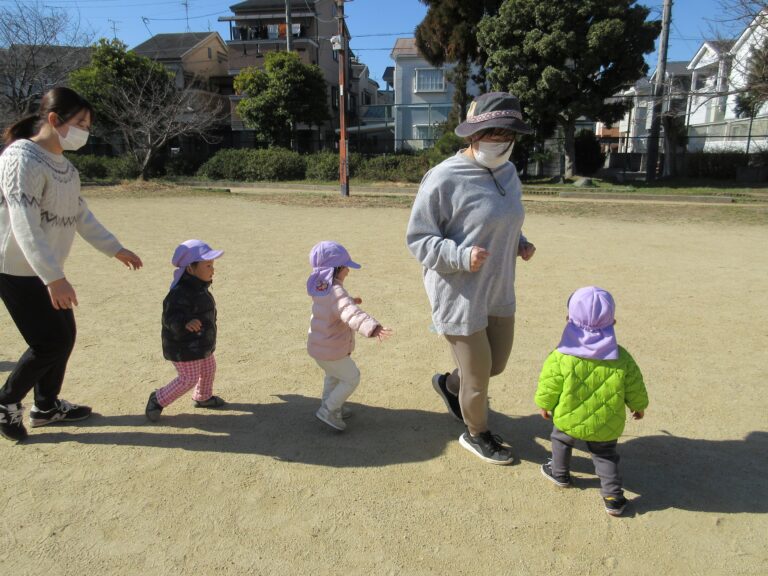 しっぽとり～初めてのルール遊び～（１歳　だいちぐみ）