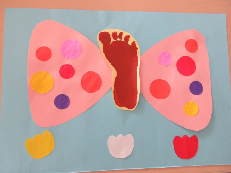 👣ぺったん、〇ぺったん ~🦋のできあがり~(1歳だいち組)