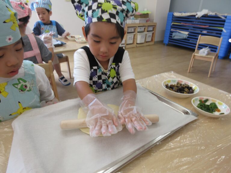 小さなピザ職人たち🍕🧑🍳(5歳 くじらぐみ)