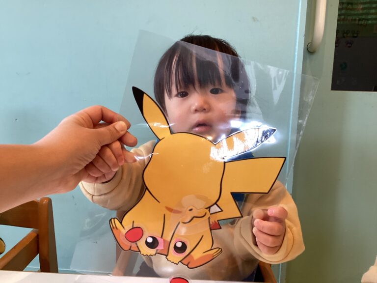 １月うみチーム（0歳児）福笑い