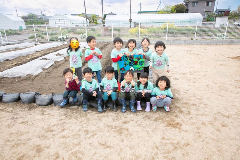 えだまめ苗植えにレッツゴー！