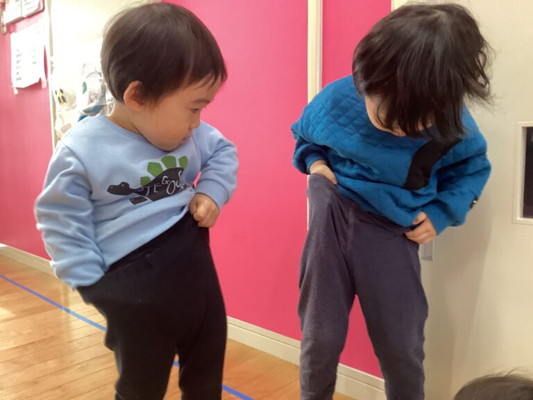 お兄さん、お姉さんに向けて🌟にじぐみ（２歳児）