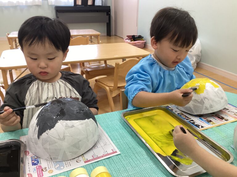 ゆき組(3歳児)  可愛い手作り帽子の裏側☆