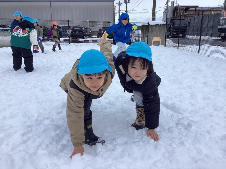 雪って最高😀【そらぐみ　４歳児】