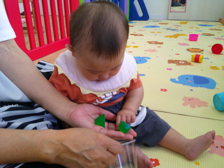 感触遊び楽しいね！