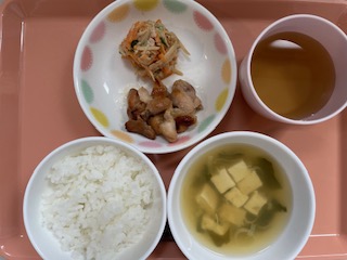 今日の給食2023年8月1日