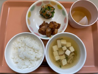 今日の給食2024年3月6日