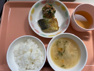 今日の給食2024年4月12日