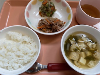 今日の給食2024年11月28日