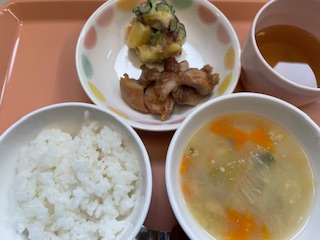今日の給食2024年12月26日